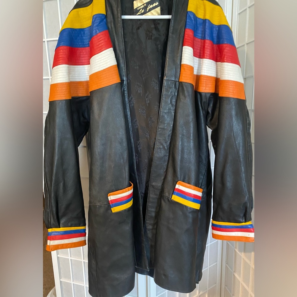 Vtg oversized leather jacket. Fashion friends believe it to be a custom piece.
